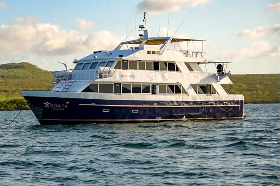 Bonita Yacht, Galapagos